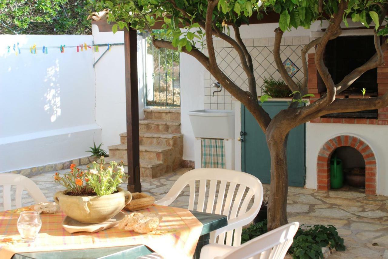 Monolocale Da Mariolina Apartment Macari Exterior photo